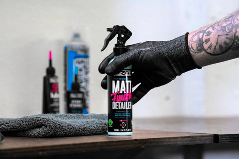 Apkopes līdzeklis Matt Finish Detailer Muc-Off 20004 250ml MUC-OFF MOTOVEIKALS 21