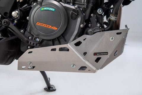 Engine Guard SW-MOTECH SW-MOTECH MOTOVEIKALS 21
