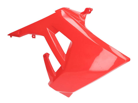 fuel tank cover right OEM red for Derbi Senda R 50, Senda SM 50 X-Treme Euro4 2018- PIAGGIO MOTOVEIKALS 21