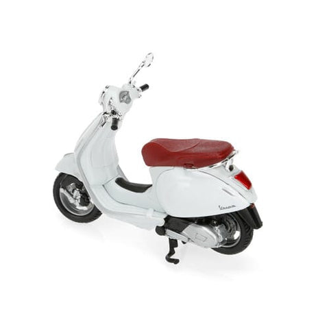 Maisto Vespa motorollera modelis mērogā 1:18 white LAMPA MOTOVEIKALS 21