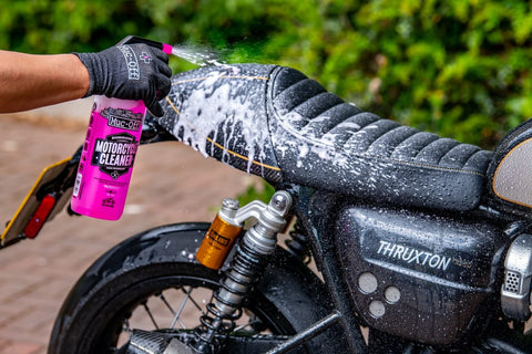 Motociklu mazgāšanas līdzeklis Muc-Off 1L MUC-OFF MOTOVEIKALS 21