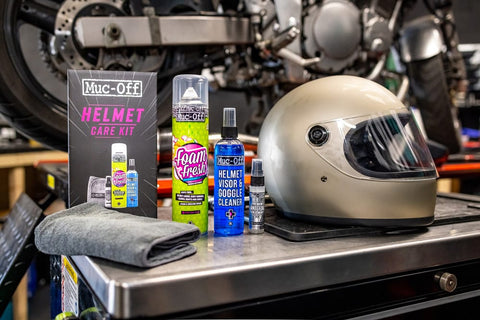 Muc-Off Helmet Care Kit ķiveres kopšanas komplekts MUC-OFF MOTOVEIKALS 21
