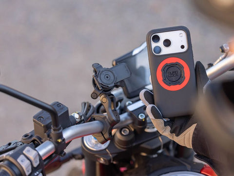 Quad Lock telefona vāciņš turētās MAG Case iPhone 18 Pro Max 6.9" QUAD LOCK MOTOVEIKALS 21