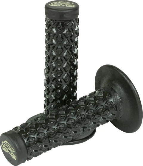 Stūres rokturi RENTHAL MX R-Works Ultratacky 22mm RENTHAL MOTOVEIKALS 21