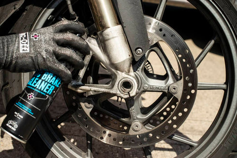 Tīrīšanas līdzeklis Motorcycle Disc Brake Cleaner Muc-Off 613 400ml MUC-OFF MOTOVEIKALS 21