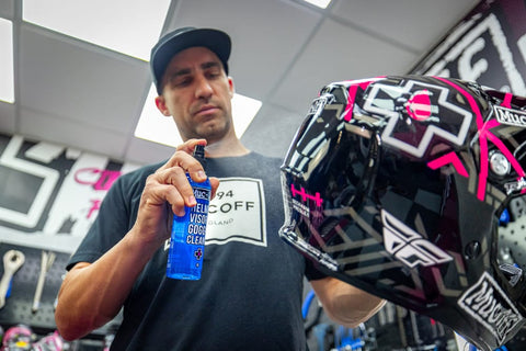 Vizieru / lēcu / briļļu tīrītājs MUC OFF 250ml MUC-OFF MOTOVEIKALS 21