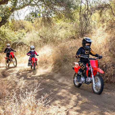 Bērnu motocikls HONDA CRF 110 FP HONDA MOTOVEIKALS 21