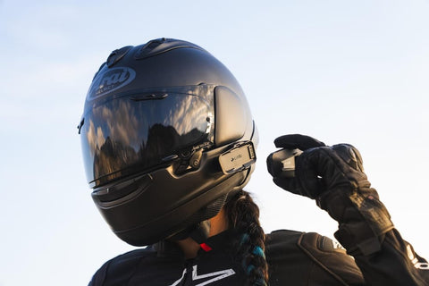 Bluetooth sarunu iekārta / interkoms CARDO Packtalk PRO - Single CARDO MOTOVEIKALS 21
