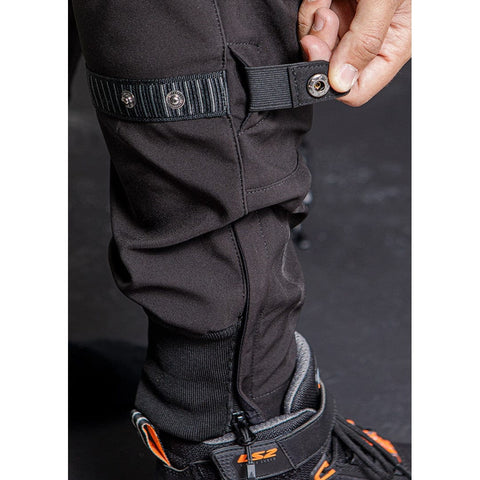 Moto bikses LS2 Douglas black 2XL LS2 MOTOVEIKALS 21