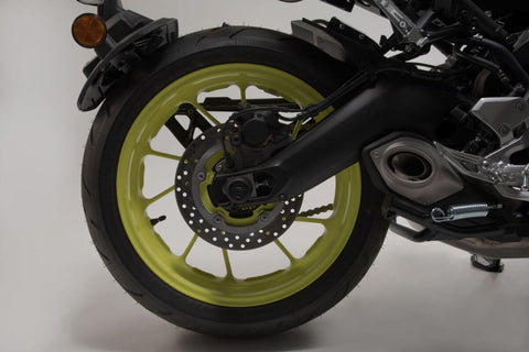 Rear Axle Slider Set SW-MOTECH SW-MOTECH MOTOVEIKALS 21