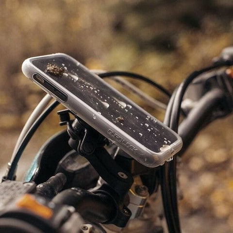 Tālruņa "pončo" QUAD LOCK iPHONE 11 Pro - ūdens izturīgs QUAD LOCK MOTOVEIKALS 21